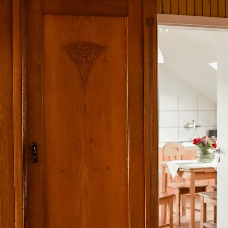 Apartment Nengshof Ferienwohnung Rauchschwalbe *